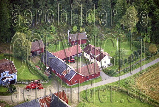 FFKV 01-185, #32. FFKV 01-185_0032 (Uppges vid kontakt med Svenska Aero-Bilder AB)
